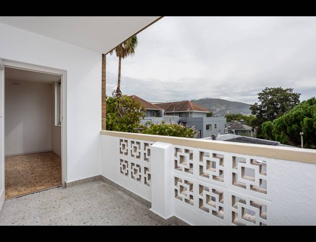 2 BEDROOM APARTMENT TO LET IN CAPE TOWN CITY CENTRE